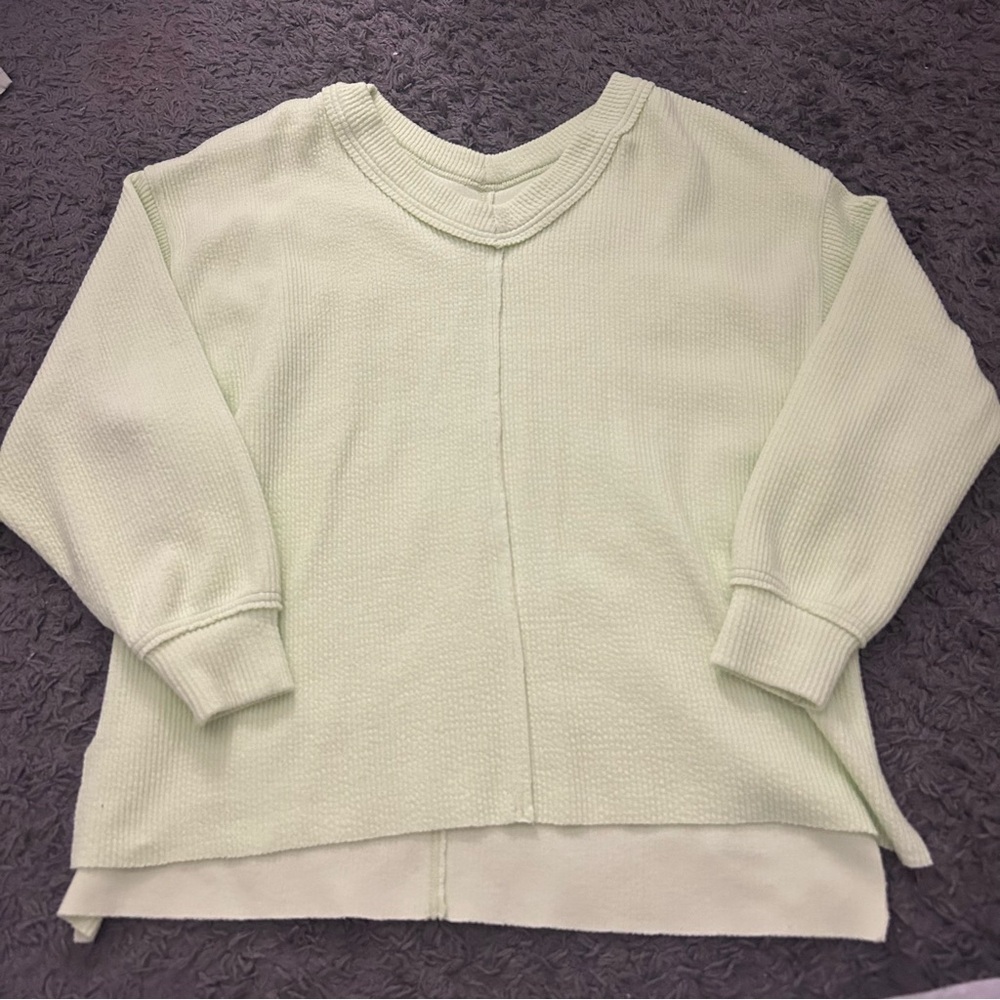neon green aerie long sleeve top